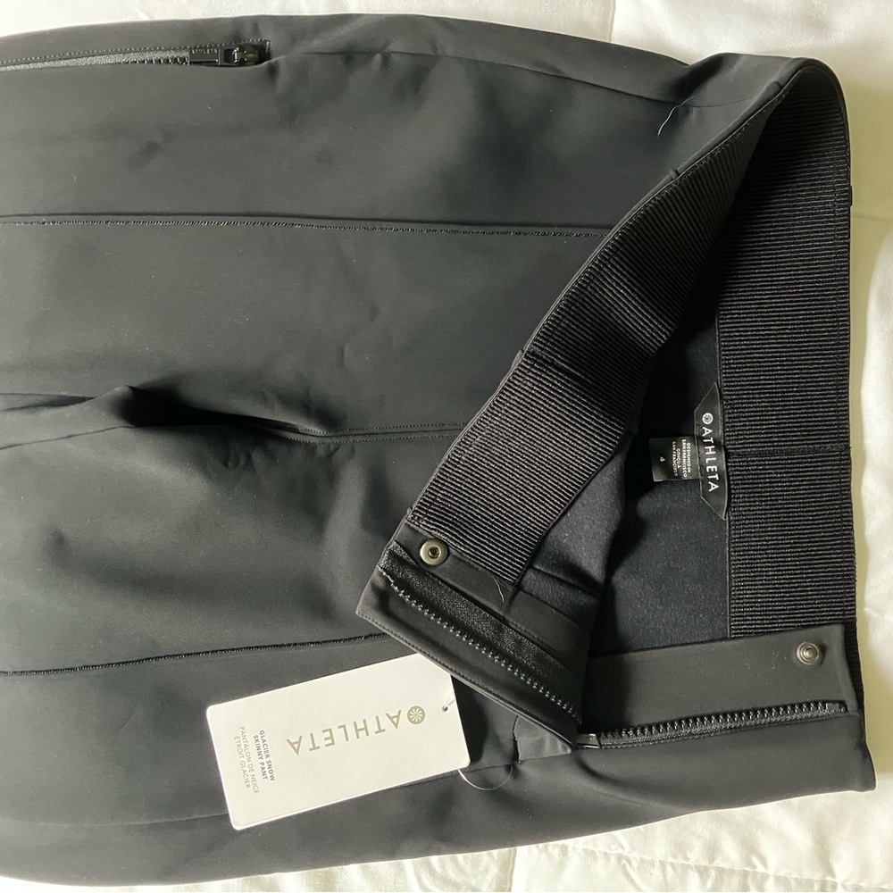 Athleta-glacier snow pant size 4